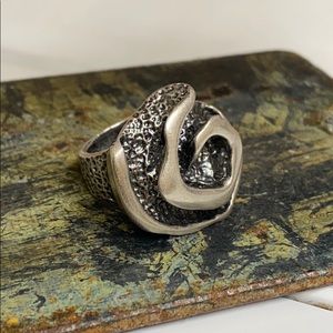 Sassy Swirl Silpada Ring